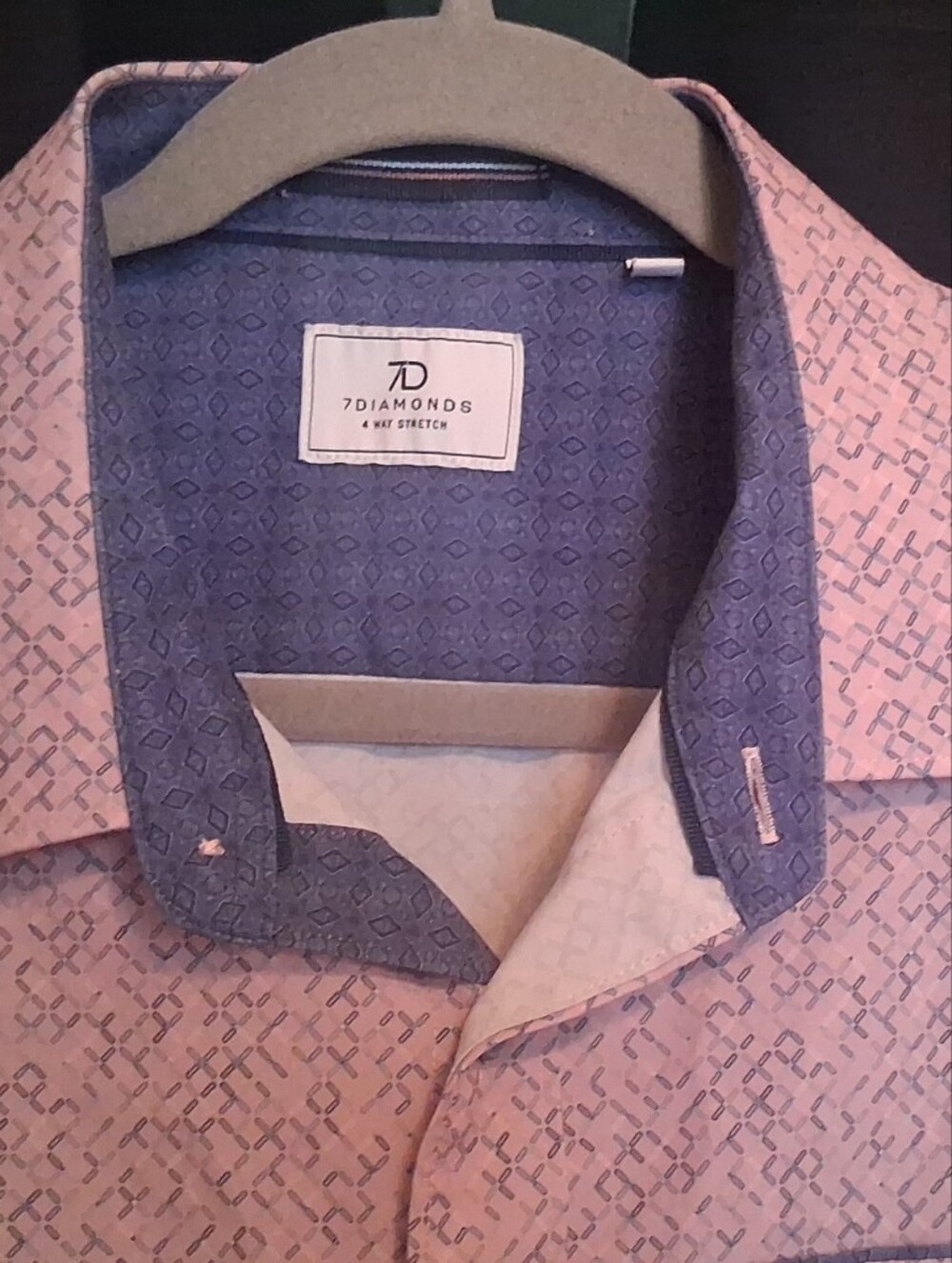 7 Diamonds Pink Patterned Men’s Shirt with Blue Inner Collar